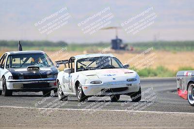 media/Sep-29-2024-24 Hours of Lemons (Sun) [[6a7c256ce3]]/Sunrise (1115a-1130a)/